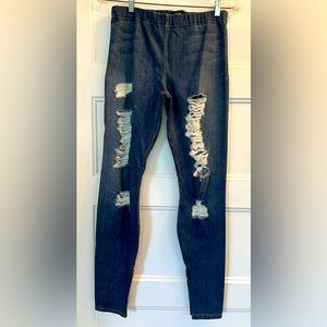 Joes jegging  style distressed jeans
